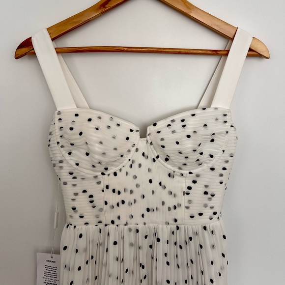 Self-Portrait Dresses & Skirts - Self-Portrait BNWT white polka-dot dress. Size 0.